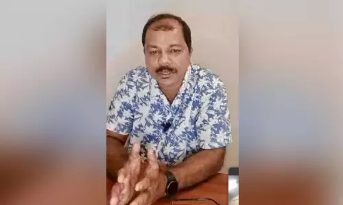 യു​ദ്ധ​വി​രു​ദ്ധ ചി​ന്ത​ക​ളു​ണ​ർ​ത്തി ചി​ല്ല ഓ​ൺ​ലൈ​ൻ വാ​യ​ന