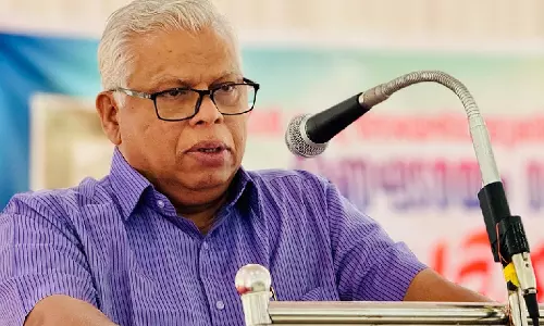 കെ.എസ്‌.യു പ്രവര്‍ത്തകര്‍ റെയിൽവെ സ്റ്റേഷനില്‍ പോയത് മന്ത്രിക്ക് മാല കൊടുക്കാനല്ല -എം.വി. ജയരാജൻ