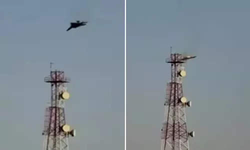 കുവൈത്തിൽ മൂന്ന് അമേരിക്കൻ എഫ്-15 യുദ്ധവിമാനങ്ങൾ തകർന്നുവീണു; അബദ്ധത്തിൽ വെടിവെച്ചിട്ടതെന്ന് യു.എസ് -VIDEO