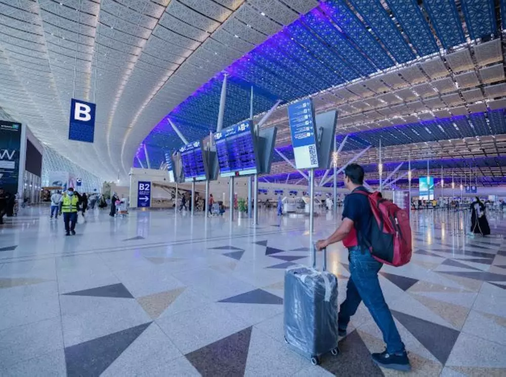 സൗദിയിൽ കുടുങ്ങിയ ജി.സി.സി പൗരന്മാർക്ക് താമസമൊരുക്കി മക്ക ചേംബർ ഓഫ് കൊമേഴ്സ്; 2500 ഹോട്ടൽ മുറികൾ സജ്ജം സൗദിയിൽ കുടുങ്ങിയ ജി.സി.സി പൗരന്മാർക്ക് താമസമൊരുക്കി മക്ക ചേംബർ ഓഫ് കൊമേഴ്സ്; 2500 ഹോട്ടൽ മുറികൾ സജ്ജം