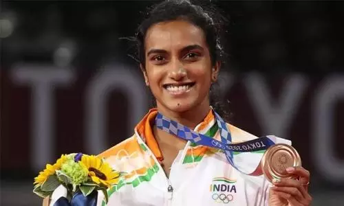 മിഡിൽ ഈസ്റ്റ് സംഘർഷം; ദുബൈയിൽ കുടുങ്ങിയ പി.വി സിന്ധു നാട്ടിൽ തിരിച്ചെത്തി