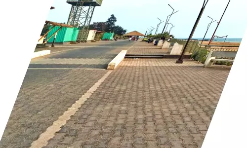 തലയെടുപ്പോടെ ചാലിയം ഓഷ്യാനസ്