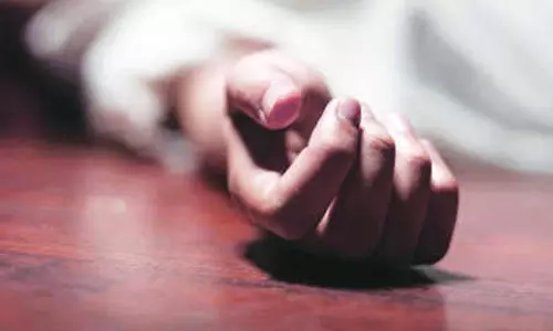 തെറ്റിദ്ധാരണ മൂലം ഭർത്താവുമായി പിരിയുമെന്ന് ജ്യോതിഷിയുടെ പ്രവചനം; പ്രതിശ്രുത വധു ആത്മഹത്യ ചെയ്തു