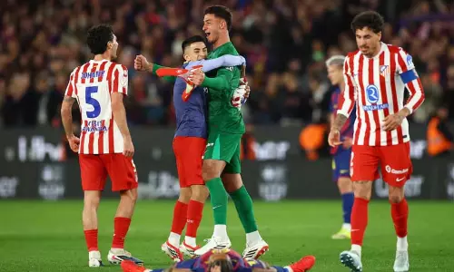 മൂന്നു ഗോളിന് ജയിച്ചിട്ടും ബാഴ്സ പുറത്ത്; അത്‌ലറ്റികോ മഡ്രിഡ് കോപ ഡെൽ റേ ഫൈനലിൽ