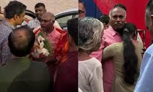 കൈക്കൂലിക്കേസിൽ അറസ്റ്റിലായി; ജയിലിൽനിന്ന് ഇറങ്ങിയ എം.വി.ഐയെ സ്വീകരിച്ച് ഡ്രൈവിങ് സ്കൂളുകാർ കൈക്കൂലിക്കേസിൽ അറസ്റ്റിലായി; ജയിലിൽനിന്ന് ഇറങ്ങിയ എം.വി.ഐയെ സ്വീകരിച്ച് ഡ്രൈവിങ് സ്കൂളുകാർ