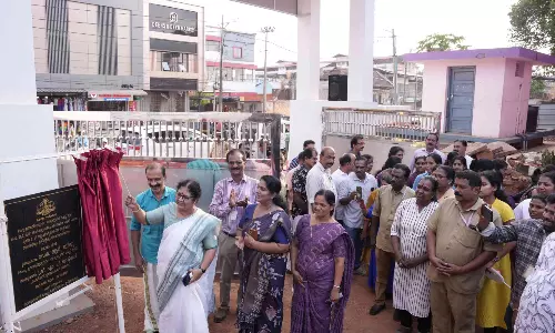 ഇരിങ്ങാലക്കുട ജനറല് ആശുപത്രിയിലെ പുതിയ ഗേറ്റ് വേ സമര്പ്പിച്ചു ഇരിങ്ങാലക്കുട ജനറല് ആശുപത്രിയിലെ പുതിയ ഗേറ്റ് വേ സമര്പ്പിച്ചു