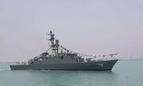 ഇന്ത്യയിൽനിന്ന് മടങ്ങിയ ഇറാനിയൻ കപ്പലിന് നേരെ ആക്രമണം; 101 പേരെ കാണാതായി, 78 പേർക്ക് പരിക്ക്, സംഭവം ശ്രീലങ്കൻ തീരത്ത് ഇന്ത്യയിൽനിന്ന് മടങ്ങിയ ഇറാനിയൻ കപ്പലിന് നേരെ ആക്രമണം; 101 പേരെ കാണാതായി, 78 പേർക്ക് പരിക്ക്, സംഭവം ശ്രീലങ്കൻ തീരത്ത്