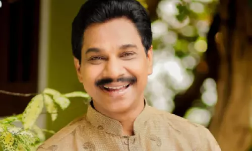 ശുചിത്വ നഗരം: വിനോദ് കോവൂർ കോഴിക്കോടിന്‍റെ അംബാസഡർ