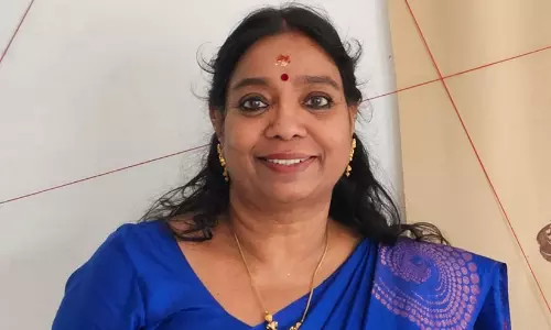 തോറ്റ വിദ്യാർഥിയെ ജയിപ്പിക്കൽ; ഗവർണറുടെ നിർദേശം നിരസിച്ച കാലടി വി.സി പുറത്ത്