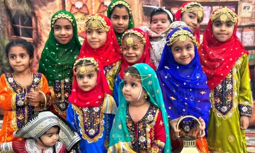 റമദാനിൻ രാവിൽ കുരുന്നുകളുടെ ആഘോഷമായി ഖരൻഖഷോ