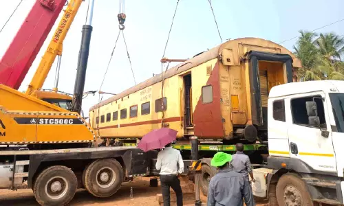 കേരളത്തിലെ ആദ്യ റെയിൽവേ കോച്ച് റസ്‌റ്റാറന്റ് പയ്യന്നൂരിൽ