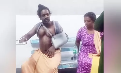 ജനവാസ മേഖലയിൽ കാട്ടാന തുമ്പിക്കൈക്ക് ചുഴറ്റിയെറിഞ്ഞു; ഗൃഹനാഥന് അദ്ഭുത രക്ഷപ്പെടൽ