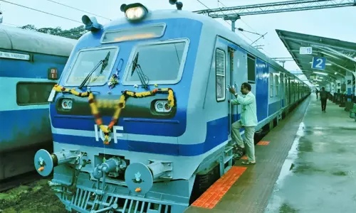 പാലക്കാട്-പൊള്ളാച്ചി റൂട്ടിൽ പുതിയ ട്രെയിൻ; സന്തോഷം പങ്കുവെച്ച് സുരേഷ് ഗോപി