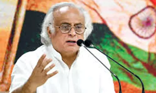 ട്രംപ് മദുറോയോട് ചെയ്തത് മോദി നിതീഷ് കുമാറിനോടും ചെയ്തു, ഇത് അട്ടിമറിയാണ്; ബി.ജെ.പിയെ പരിഹസിച്ച് ജയറാം രമേശ്