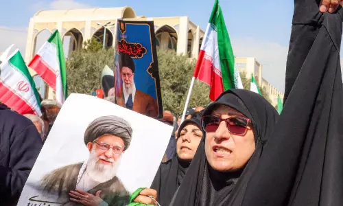 ഇറാനിലും ലബനാനിലും ആക്രമണം രൂക്ഷം;  യു.​എ​സി​ന്റെ മി​സൈ​ൽ പ്ര​തി​രോ​ധ  സം​വി​ധാ​ന​ങ്ങ​ൾ ആ​ക്ര​മി​ച്ച് ഇ​റാ​ൻ