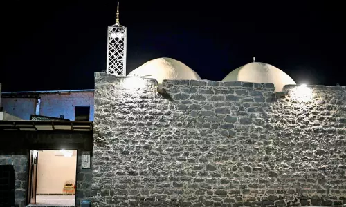 മ​ദീ​ന​യി​ലെ മ​സ്ജി​ദു​ദ്ദി​ർ​അ്;  ഉ​ഹ്ദ് യു​ദ്ധ​ത്തി​​ന്റെ സ്മ​ര​ണ​ക​ൾ  ഉ​ണ​ർ​ത്തു​ന്ന ച​രി​ത്ര​സ്മാ​ര​കം