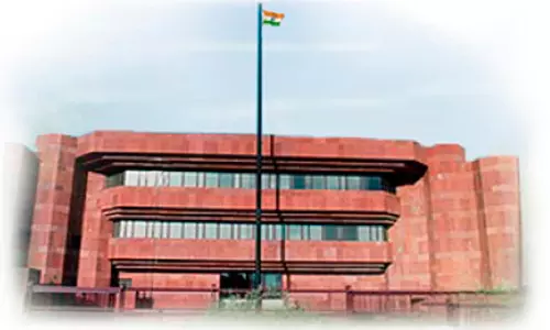 ഇ​ന്ത്യ​ൻ പ്ര​വാ​സി​ക​ൾ​ക്ക് എം​ബ​സി​യു​ടെ നി​ർ​ദേ​ശം