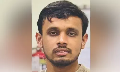 ഐ.എഫ്.എസ് മോഹം പൂവണിഞ്ഞ സന്തോഷത്തിൽ അശ്മിൽ ഷാ