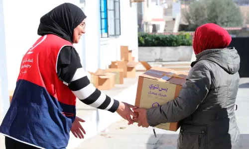 ഖ​​ത്ത​​ർ ചാ​​രി​​റ്റി റ​​മ​​ദാ​​ൻ ഭ​​ക്ഷ്യ​​ക്കി​​റ്റ് വി​​ത​​ര​​ണം