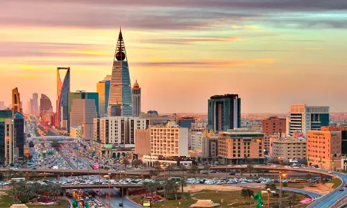 സാമ്പത്തിക പ്രവർത്തനങ്ങൾ സാധാരണ നില തുടരുന്നതായി സൗദി ധനമന്ത്രാലയം