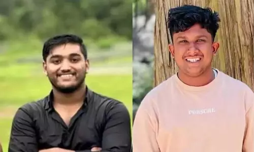 കർണാടകയിൽ ലോറി മരത്തിലിടിച്ച് മറിഞ്ഞ് രണ്ടു മലയാളി യുവാക്കൾ മരിച്ചു