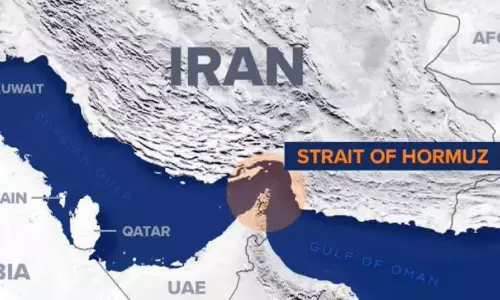 ഹുർമുസ് പിടിക്കാൻ യു.എസ്, എണ്ണ ടാങ്കറുകൾക്ക് അകമ്പടി നൽകുമെന്ന് പ്രഖ്യാപനം; വെല്ലുവിളിച്ച് ഇറാനും