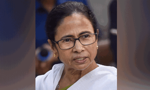 10ാം ക്ലാസ് പാസായ തൊഴിൽരഹിതർക്ക് 1500 രൂപ അലവൻസ് പ്രഖ്യാപിച്ച് മമത