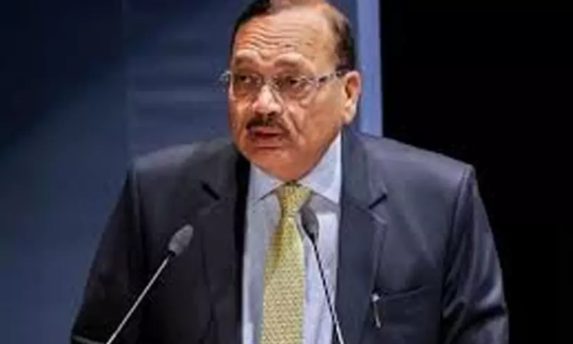 സുപ്രീം കോടതി വനിതാ അഭിഭാഷകരെ ജഡ്ജി സ്ഥാനത്തേക്ക് പരിഗണിക്കണമെന്ന് കൊളീജിയത്തോട് ആവശ്യപ്പെട്ട് ചീഫ് ജസ്റ്റിസ് സൂര്യ കാന്ത് സുപ്രീം കോടതി വനിതാ അഭിഭാഷകരെ ജഡ്ജി സ്ഥാനത്തേക്ക് പരിഗണിക്കണമെന്ന് കൊളീജിയത്തോട് ആവശ്യപ്പെട്ട് ചീഫ് ജസ്റ്റിസ് സൂര്യ കാന്ത്