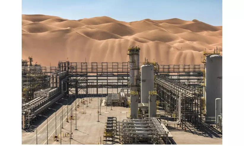 സൗദിയുടെ ഷൈബ എണ്ണപ്പാടത്തിന് നേരെ വീണ്ടും ഡ്രോൺ, ആകാശത്ത് തകർത്തു സൗദിയുടെ ഷൈബ എണ്ണപ്പാടത്തിന് നേരെ വീണ്ടും ഡ്രോൺ, ആകാശത്ത് തകർത്തു