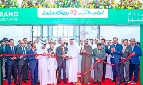 ഖവാനീജ് ​ഗേറ്റിൽ പുതിയ ലുലു എക്സ്പ്രസ് സ്റ്റോർ തുറന്നു
