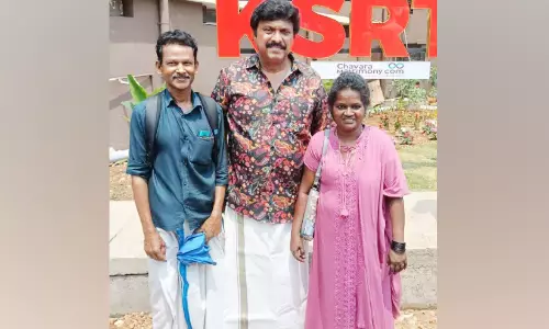 വാ​യ​ന​യി​ലൂ​ടെ അ​ർ​ബു​ദ​ത്തെ പ്ര​തി​രോ​ധി​ച്ച് ബി​നി