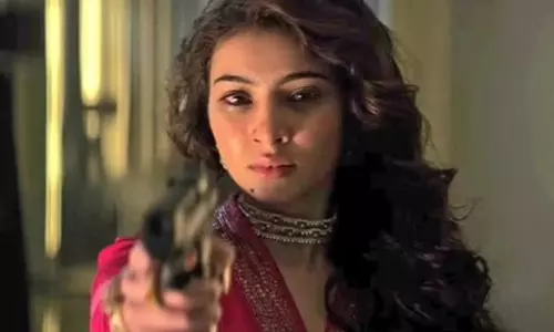 ധുരന്ധർ 2 ട്രെയിലറിൽ ആരാധകരെ ഞെട്ടിച്ച് സാറ; സമൂഹ മാധ്യമങ്ങളിൽ ചർച്ചയായി മിന്നിമറഞ്ഞ ആ രംഗം