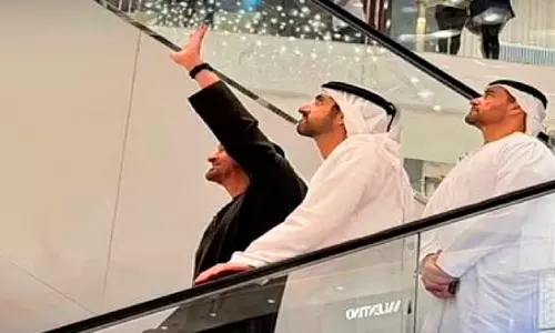 സ്നേഹമാണ് ഇമാറാത്ത് സ്നേഹമാണ് ഇമാറാത്ത്