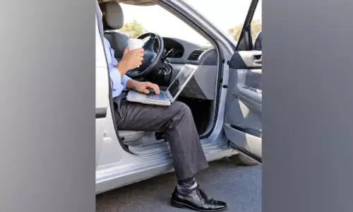 ഡെലൂലുവും ഡോർ തുറക്കലും; തെറ്റും ശരിയും ലോജിക്കും