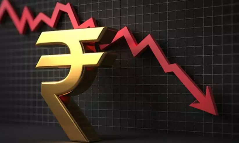 ഇന്ത്യൻ രൂപ സർവകാല താഴ്ചയിലേക്ക്; ഡോളർ ഒന്നിന് 92.30 ഇന്ത്യൻ രൂപ സർവകാല താഴ്ചയിലേക്ക്; ഡോളർ ഒന്നിന് 92.30