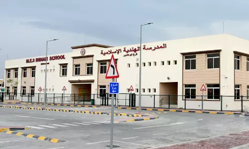 എം.​ഇ.​എ​സ് ഇ​ന്ത്യ​ൻ സ്കൂ​ൾ ‘സേ​ഫ് ടു​ഡേ - സ്ട്രോ​ങ് ടു​മാ​റോ’ ബോ​ധ​വ​ത്ക​ര​ണം