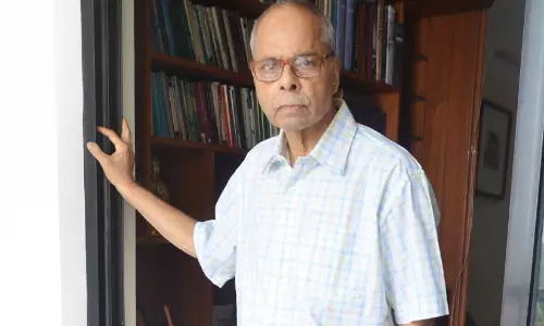 കെ.​എ​ൻ. പ​ണി​ക്ക​ർ; മ​തേ​ത​ര ച​രി​ത്ര ര​ച​ന​യു​ടെ കാ​വ​ലാ​ൾ