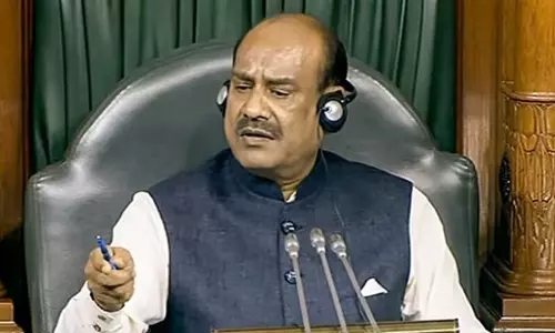 പശ്ചിമേഷ്യൻ സംഘർഷത്തിൽ പാർലമെന്‍റ് പ്രക്ഷുബ്ധം; സ്പീക്കർക്കെതിരായ അവിശ്വാസ പ്രമേയം ചർച്ചക്കെടുത്തില്ല