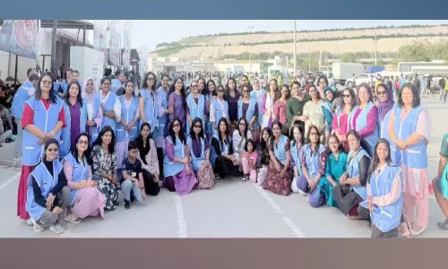 ലോക വനിത ദിനം; ഇഫ്താർ കിറ്റ്​ വിതരണം ചെയ്ത്​ അക്കാഫ് വനിത വിങ്​