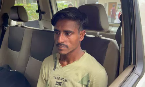 നാലര കിലോ കഞ്ചാവുമായി അന്തർസംസ്ഥാന തൊഴിലാളി പിടിയിൽ