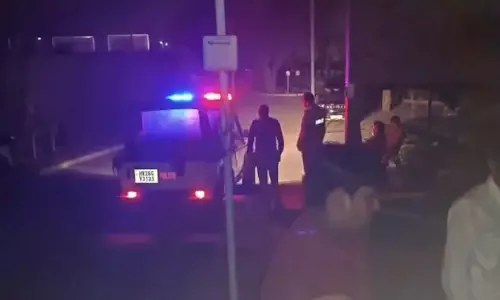 ഗുരുഗ്രാമിൽ നിർമാണത്തിലിരുന്ന മതിൽ തകർന്ന് ഏഴ് മരണം; നിരവധി പേർക്ക് പരിക്ക്