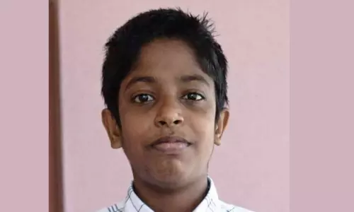 പ്ലസ് വൺ വിദ്യാർഥി സ്കൂളിൽ തൂങ്ങി മരിച്ച നിലയിൽ; ദുരൂഹതയെന്ന് ബന്ധുക്കൾ