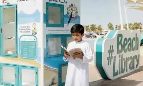 ദുബൈയിൽ ബീച്ച്​ ലൈബ്രറി തുറന്നു