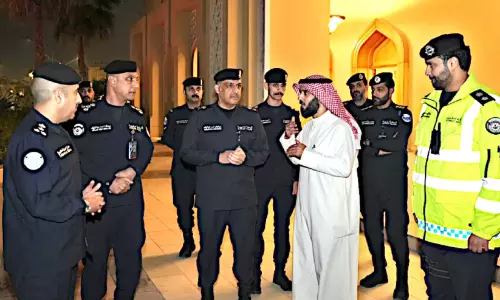 പ​ള്ളി​ക​ളി​ലെ സു​ര​ക്ഷ ത​യാ​റെ​ടു​പ്പു​ക​ൾ പ​രി​ശോ​ധി​ച്ച് അ​ധി​കൃ​ത​ർ