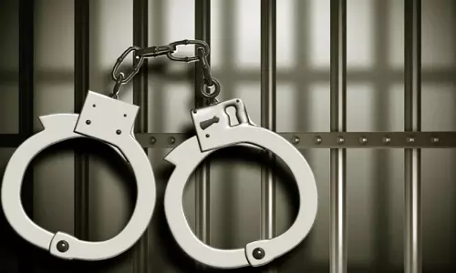 കോ​ട​തി​യി​ൽ ഹാ​ജ​രാ​കാ​തെ മു​ങ്ങി​ന​ട​ന്നു; 72 പേ​രെ ഒ​റ്റ​ദി​വ​സം പൊ​ക്കി റൂ​റ​ൽ ജി​ല്ല പൊ​ലീ​സ്