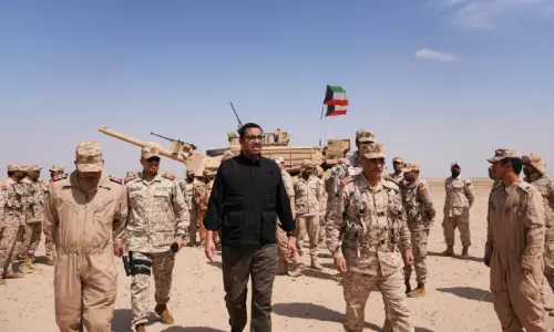 സൈനിക യൂനിറ്റുകൾ സന്ദർശിച്ചു; സായുധ സേനകൾ രാജ്യത്തിന്റെ ശക്തമായ കോട്ട- പ്രതിരോധ മന്ത്രി