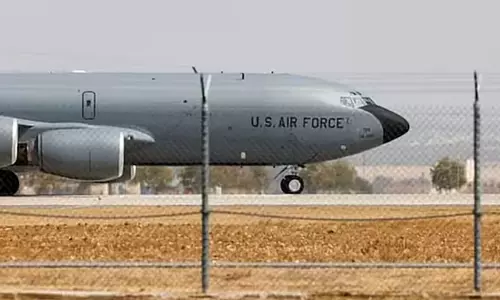 ‘ആ അമേരിക്കൻ വിമാനം വെടിവെച്ചിട്ടത് ഞങ്ങൾ’ -ഇറാൻ അനുകൂല സായുധ സംഘം