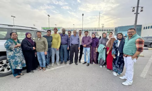 ആ​ട്ടി​ട​യ​ന്മാ​രെ തേ​ടി ‘സ​വ’ പ്ര​വ​ർ​ത്ത​ക​ർ മ​രു​ഭൂ​മി​യി​ൽ