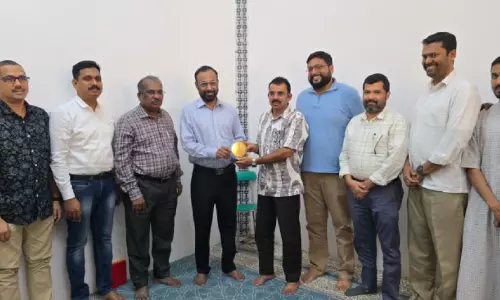 യാത്രയയപ്പ്‌ നൽകി