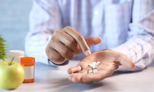 മരുന്നുക്ഷാമം പടിവാതിൽക്കൽ; പാരസെറ്റാമോളും സിറിഞ്ചും കിട്ടാനില്ലാത്ത അവസ്ഥയിലേക്ക് രാജ്യം!